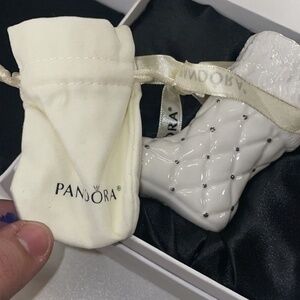 Pandora Christmas ornament 2012